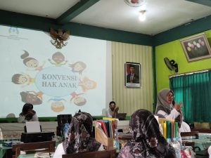 Wujudkan Madrasah Ramah Anak, MTsN 2 Lamongan Adakan Pendampingan Penerapan Disiplin Positif
