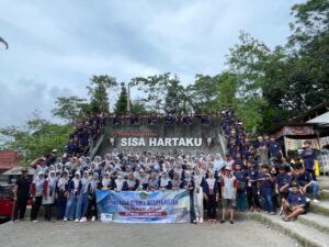 MTs Negeri 2 Lamongan Laksanakan Program Taddabur Alam Kelas 8 ke Klaten & Yogyakarta