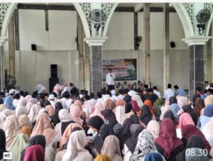 Peringatan Isra Mi’raj di MTsN 2 Lamongan Berlangsung Khidmat