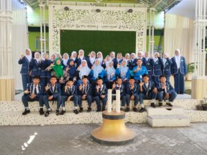Uji Proyek Kelas IT, MTsN 2 Lamongan gandeng Robokidz Gresik